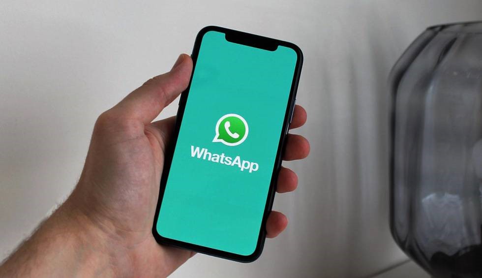 WhatsApp prepara una novedad para hacer mejores los estados y los avatares